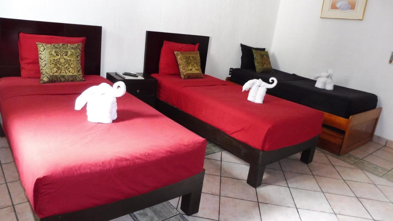 Posada Casa Adriana Puerto Vallarta Room photo